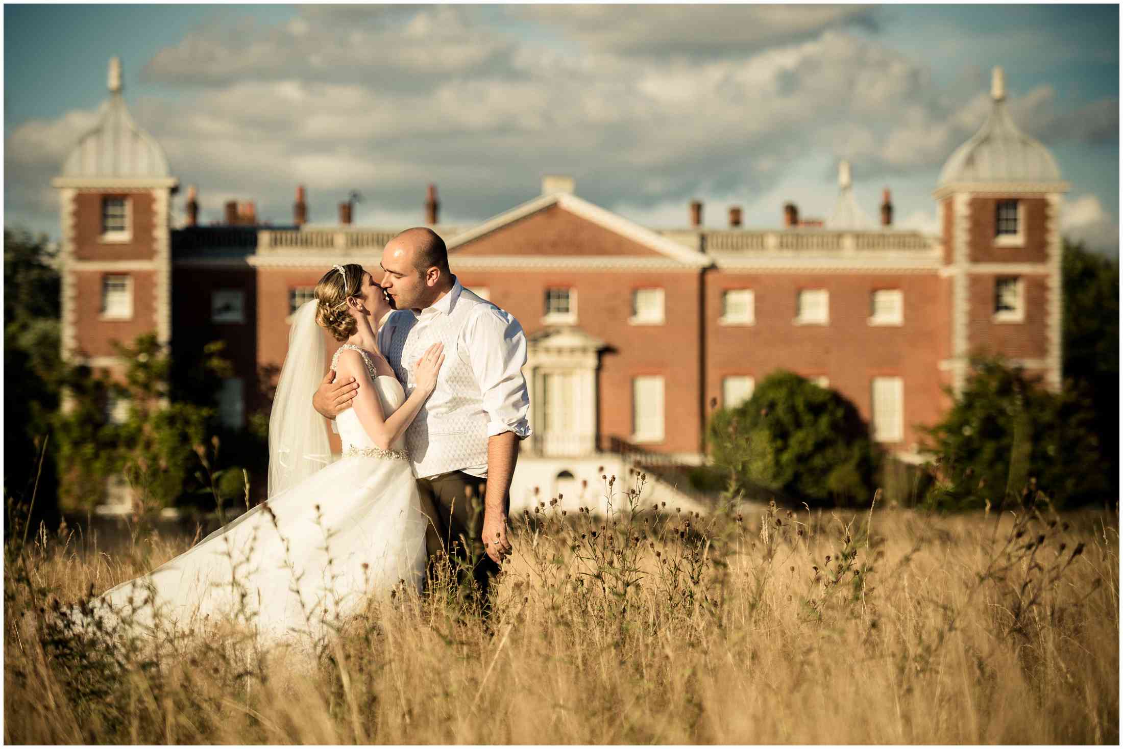 Osterley Park Wedding Photography - Hayley and Elliot
